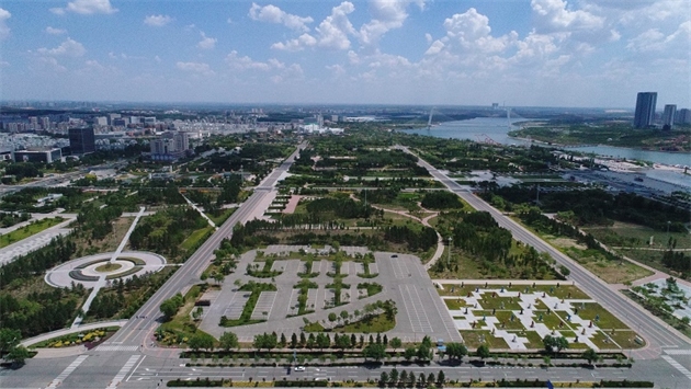 標(biāo)題：鄂爾多斯站立的文字文化主題公園
瀏覽次數(shù)：2196
發(fā)表時(shí)間：2020-10-16
